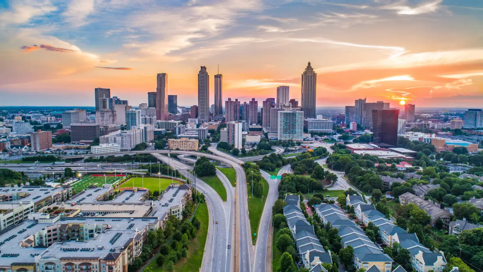 Charlotte skyline representing Charlotte Tree Co. service area